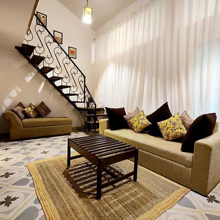 Hotel Wtf My House Baga Esterno foto