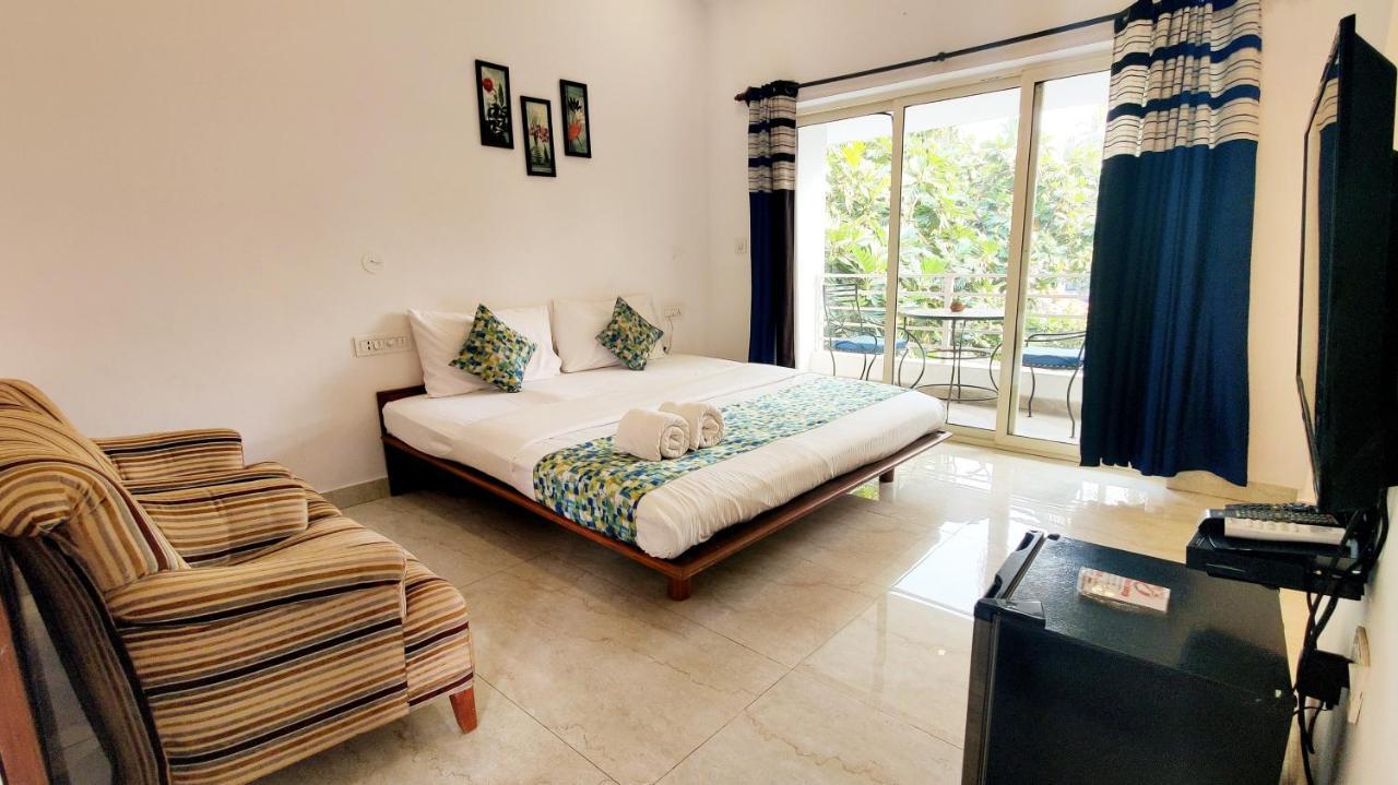 Hotel Wtf My House Baga Esterno foto